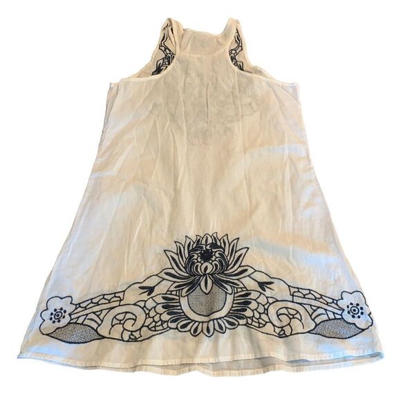Solitaire Swim White Cotton Embroidered Racerback Coverup Small - Picture 2 of 5